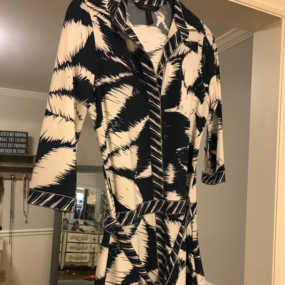 Navy bcbg dress